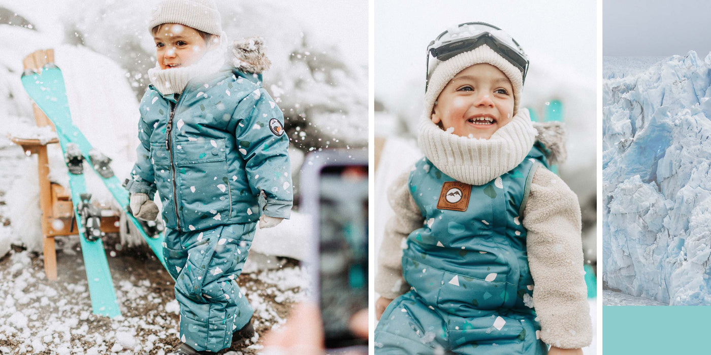 Enfant Garçon 2-3 ans en hiver à l'extérieur en bleu bonnet de