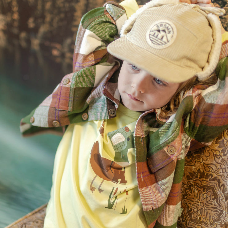 Casquette d’hiver beige en velours côtelé, enfant || Beige winter cap in corduroy, child