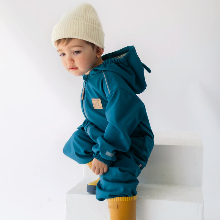 Manteau une pièce turquoise foncé avec capuchon en coquille souple, bébé || Dark turquoise softshell one piece hooded coat, baby