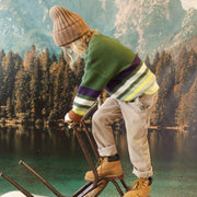 Chandail de maille vert à rayures, enfant || Green knit sweater with duck jacquard pattern, child