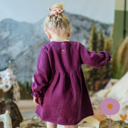 Robe de maille mauve foncé avec broderies, bébé || Dark purple knit dress with embroidery, baby