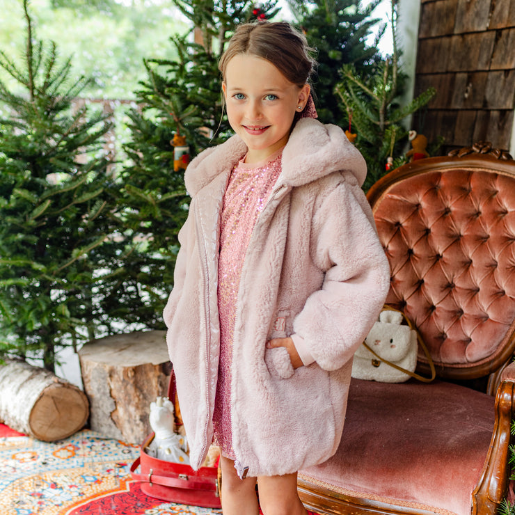 Manteau rose en fausse fourrure réversible, enfant || Reversible faux fur rose coat, enfant