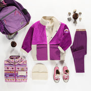 Veste en sherpa mauve blocs de couleur à col montant, enfant || Sherpa purple color-block vest with high collar, child