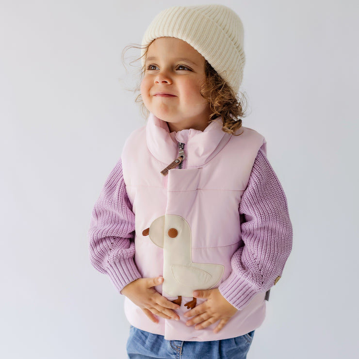 Veste doudoune sans manches rose avec un canard, bébé || Pink sleeveless puffer with a duck, baby