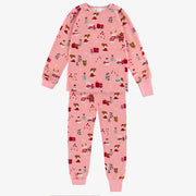 Pyjama deux pièces des fêtes rose en velours à motifs de ballerines, enfant || Pink two piece holiday pajamas with ballerina all over print, child