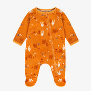 Pyjama une pièce abricot au motifs de renards en velours, naissance || Apricot-colored fox print one piece pyjama in velvet, newborn