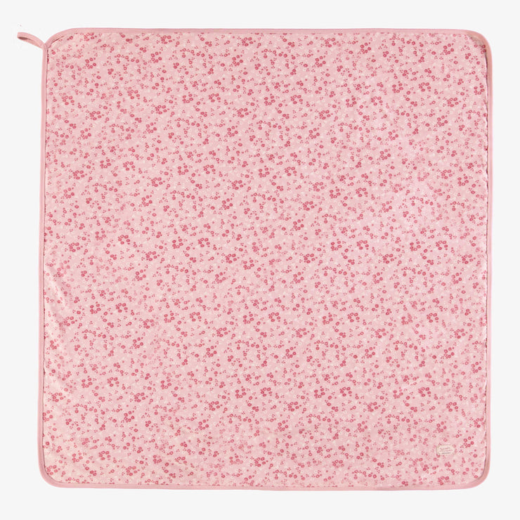 Couverture rose à motifs de fleurs en doux jersey, naissance || Pink blanket with flower all over print in soft jersey, newborn