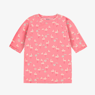 T-shirt de bain rose à motifs de flamants et parasols, enfant || Pink swim shirt with flamingo and parasol all over print, child