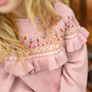 Robe de maille rose à manches longues avec motif jacquard fleuri, enfant || Long-sleeved pink knit dress with floral jacquard pattern, child